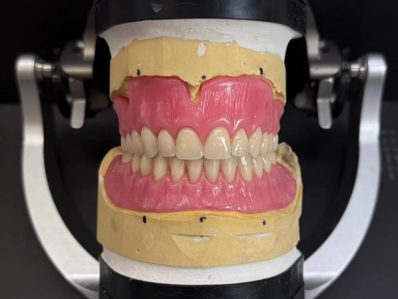 Modelace v artikulátoru — detail